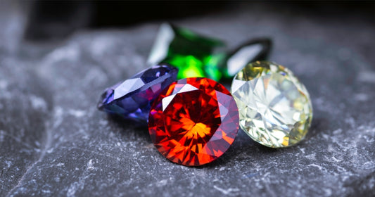 The Power of Gemstones in Daily Life According to Vastu and Astrology